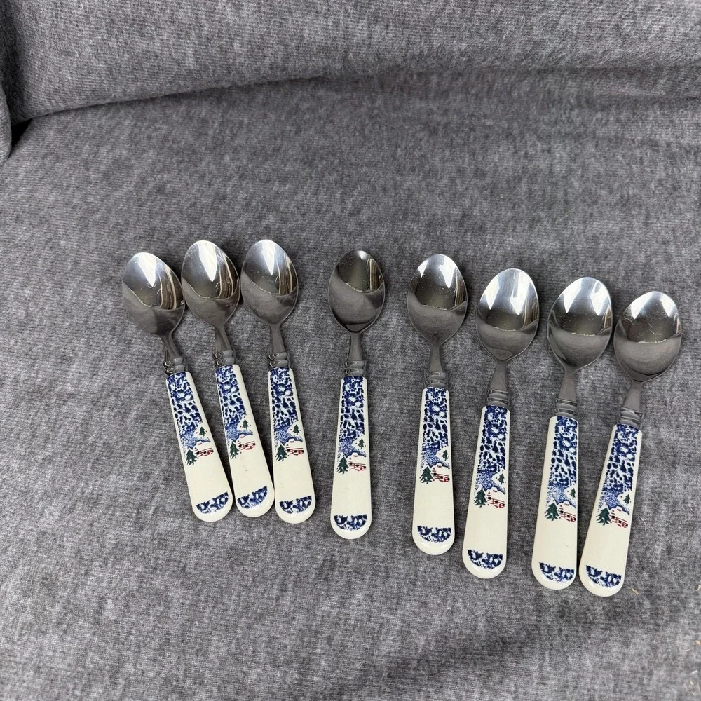 Christmas Snow Flatware Set 40 Piece Service For 8 Ceramic Stainless Handles
